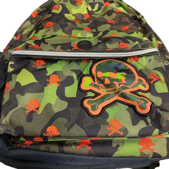 Star Point By Mojo Backpack With 4 Zipper Pockets Camouflage Crossbones Skulls - Picture 3 of 12